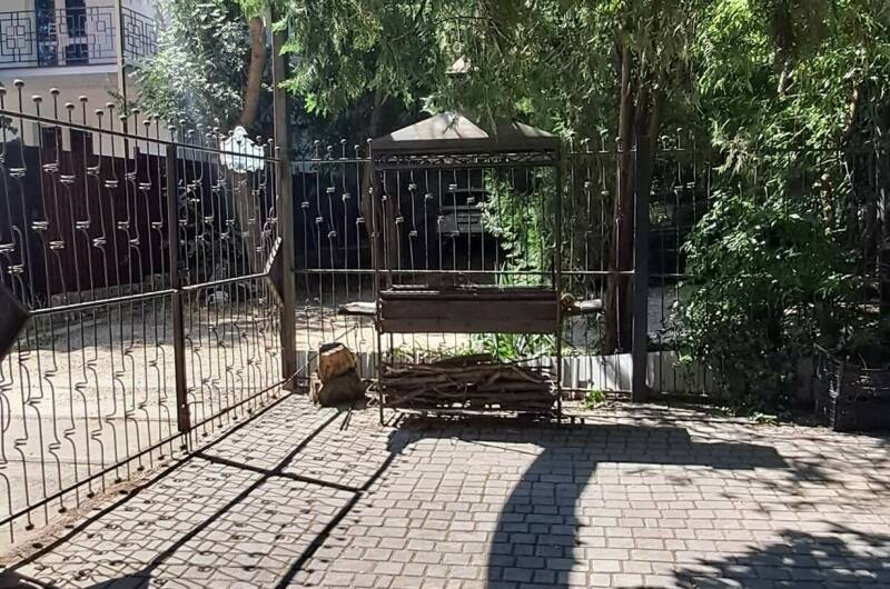 Апартамент в отеле «Кристалл»