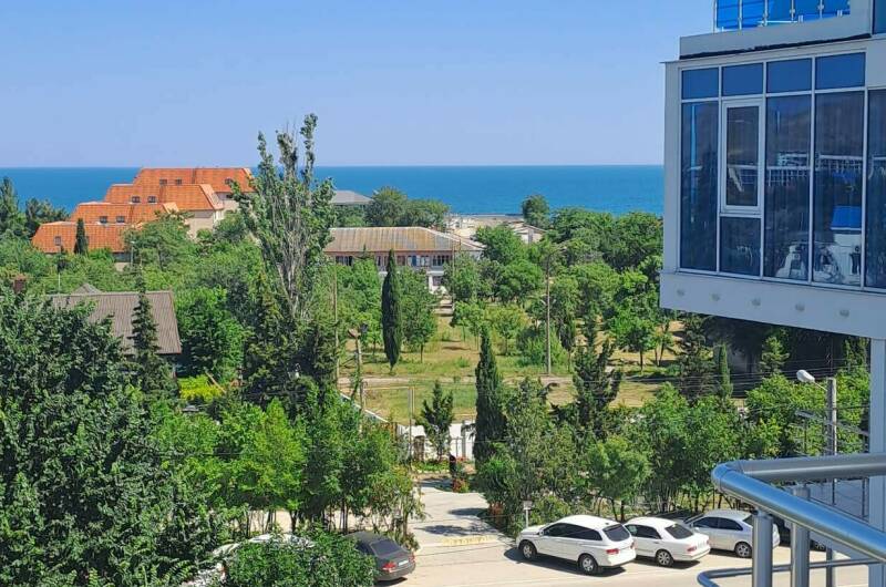 Апартамент в отеле «Кристалл»