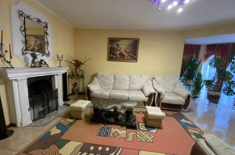 Двухэтажный дом под ключ