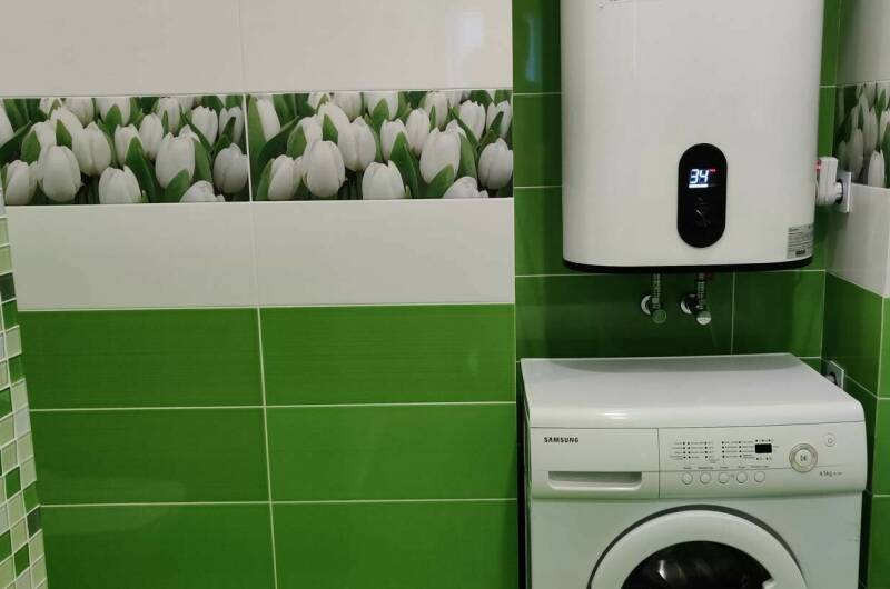 Квартира с отдельным входом и двором