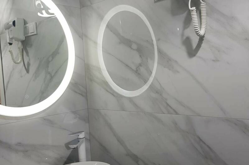 Двухкомнатные апартаменты у самого моря