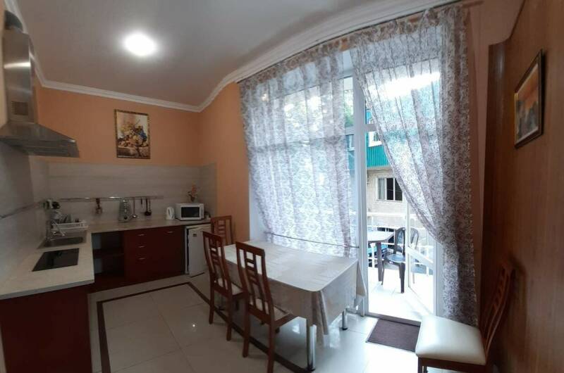 Однокомнатная квартира на Севастопольской