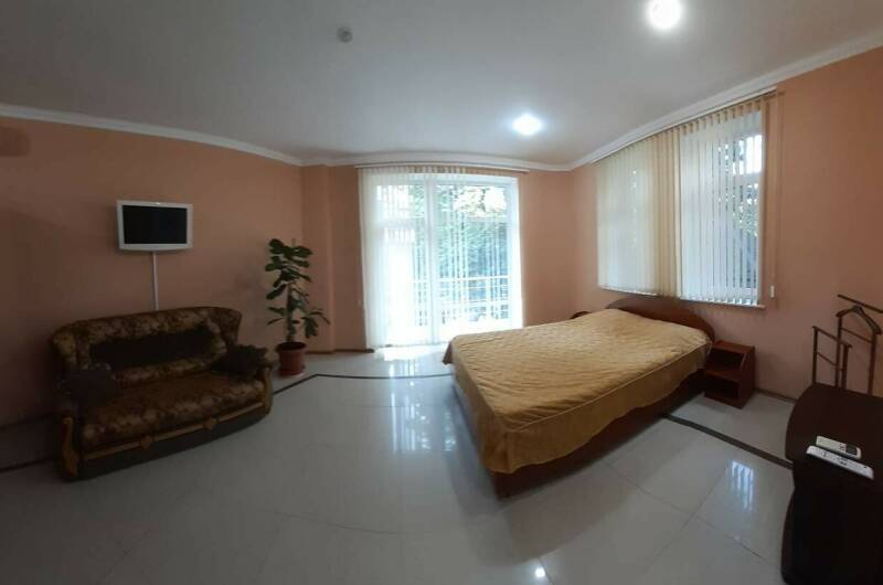 Однокомнатная квартира на Севастопольской