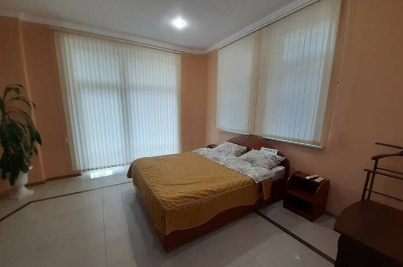 Однокомнатная квартира на Севастопольской