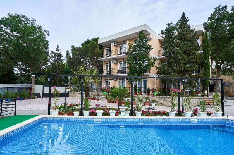 Гостиница «Крымская Ницца 3*»