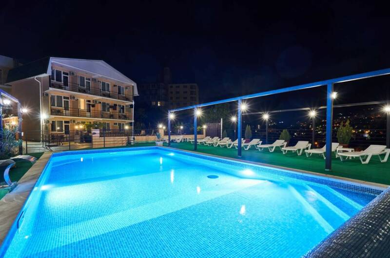 Гостиница «Крымская Ницца 3*»