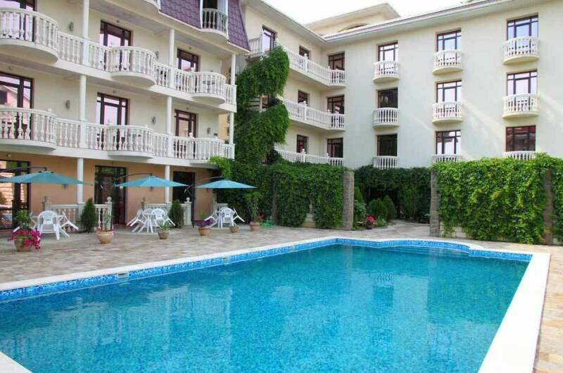 Вилла «Феллини»