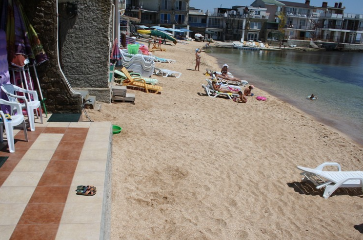 Эллинг «Бриз»