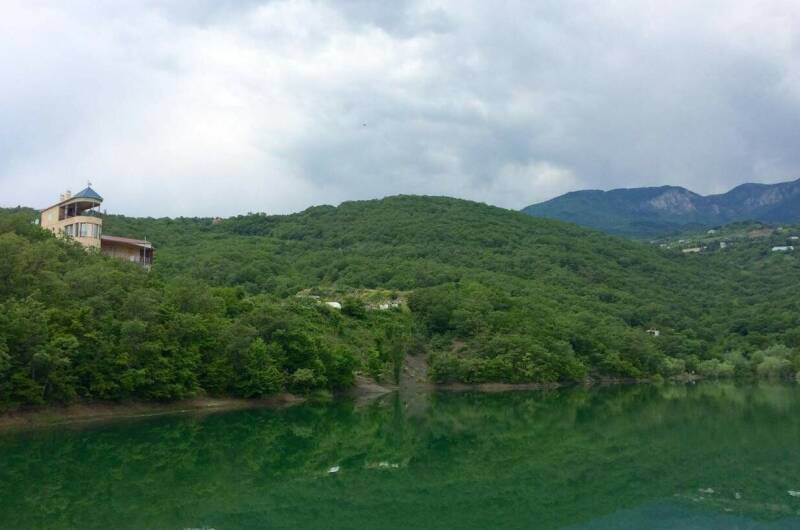 Видовая двухкомнатная квартира