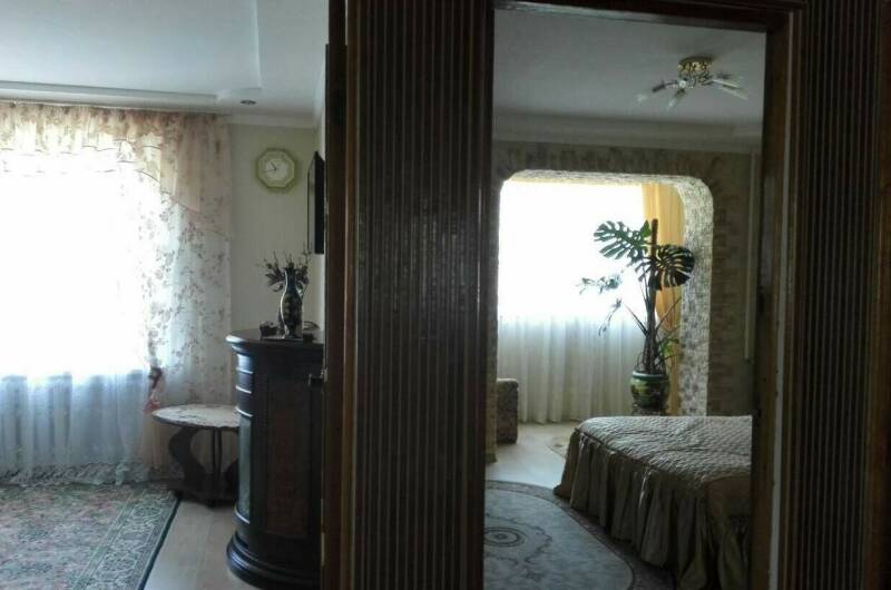 Видовая двухкомнатная квартира