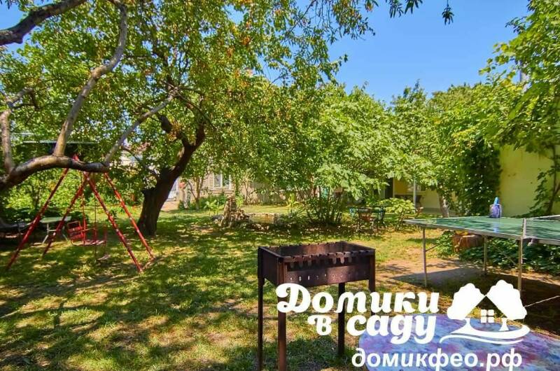 Гостевой дом «Домики в саду»