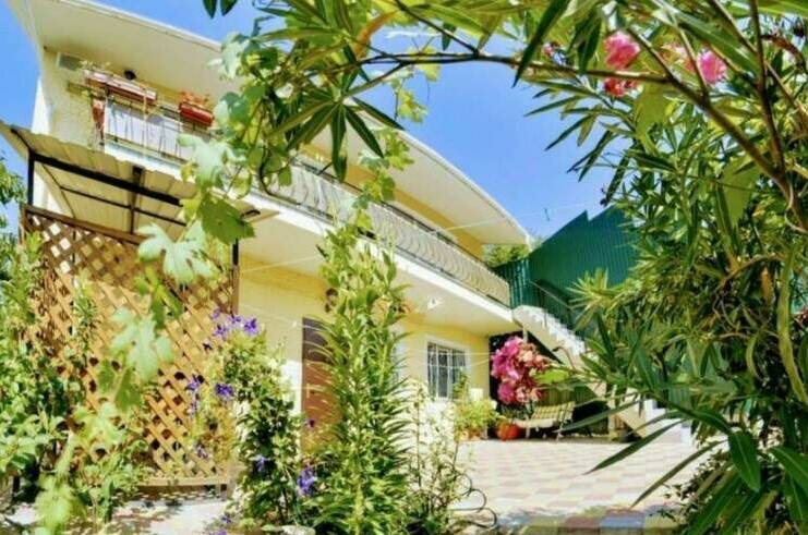 Этаж под ключ с видом на море и горы