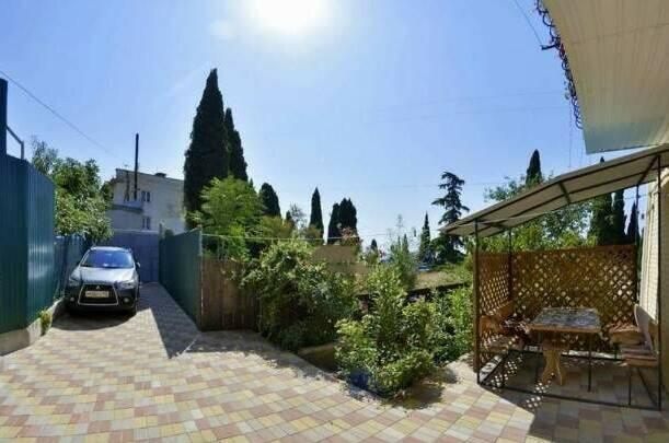 Этаж под ключ с видом на море и горы