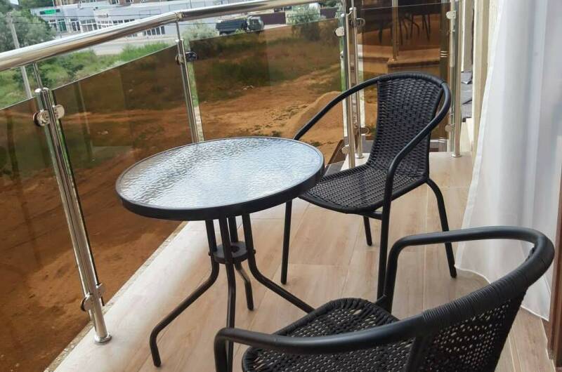 Отель «Акрос»