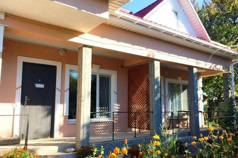 Частный дворик «Ластуля»