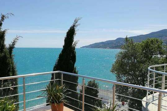 Частный сектор «Над Массандровским пляжем»