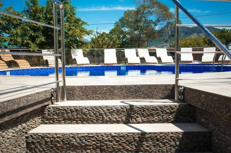 Отель «Лоза»