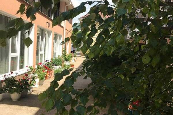 Гостевой двор «Шарм»