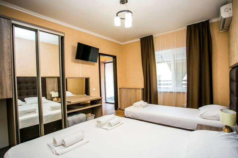 Отель «Мико»