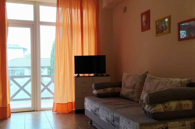 Трехкомнатные апартаменты в КК «Черноморский»