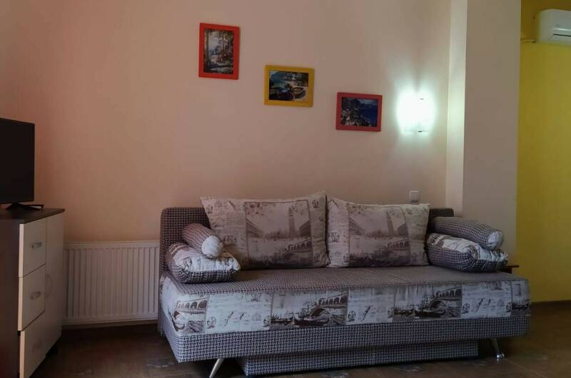 Трехкомнатные апартаменты в КК «Черноморский»