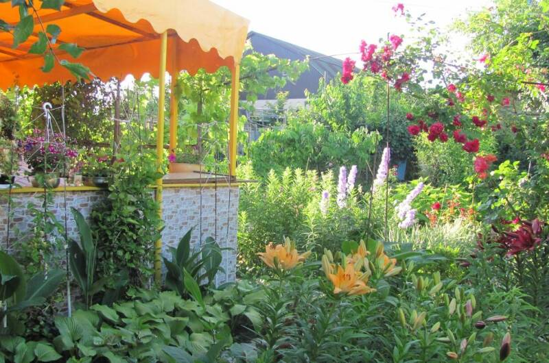 Частный сектор «Цветочный рай»