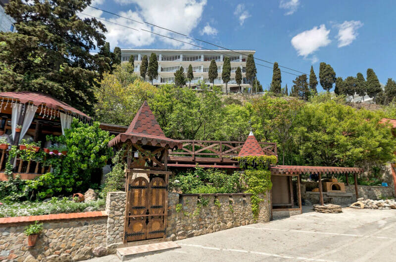 Гостиница «Paradise»