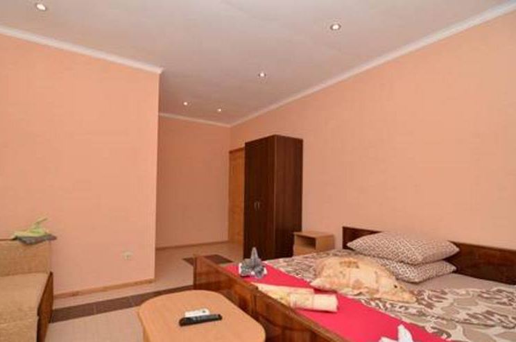 Гостевой дом «Ларимар»