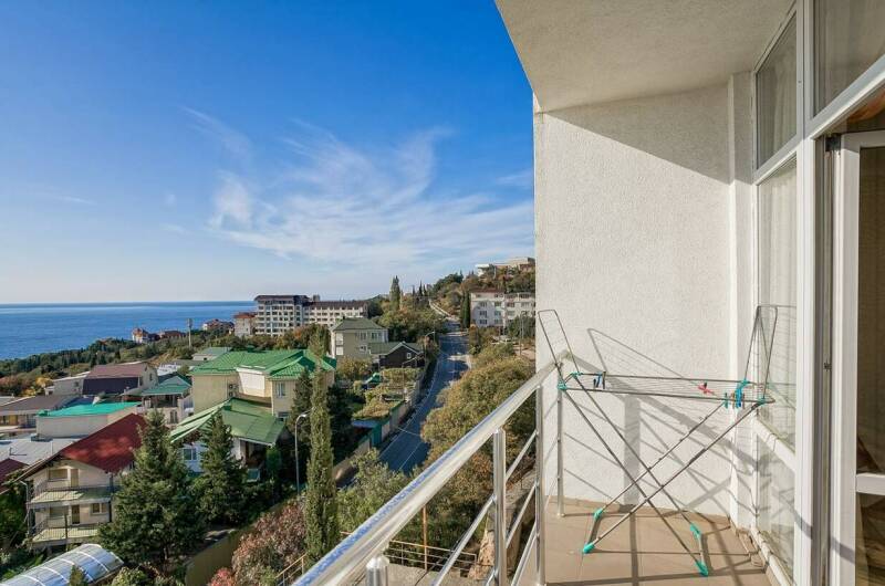 Квартира-студия с видом на море