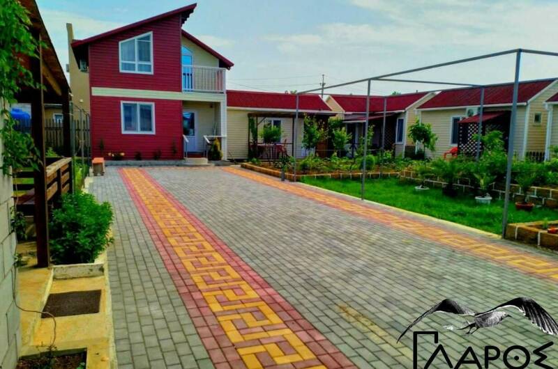 Бунгало парк «ΓΛΑΡΟΣ»