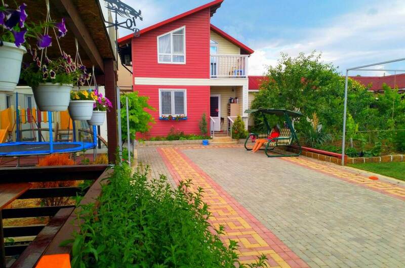 Бунгало парк «ΓΛΑΡΟΣ»