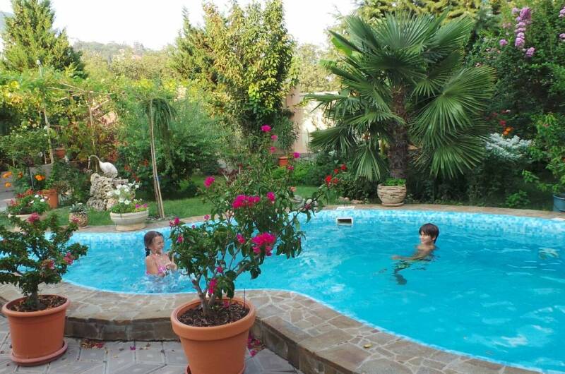 Апартаменты на Лазурной