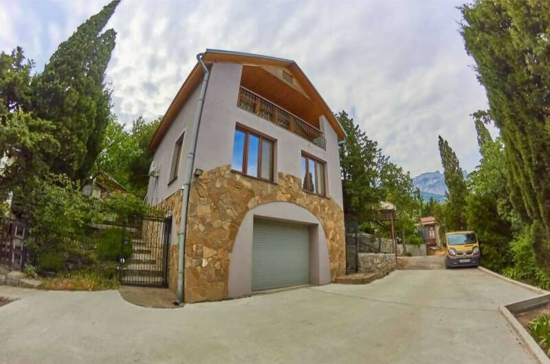 Гостевой дом «Кипарисовый рай»