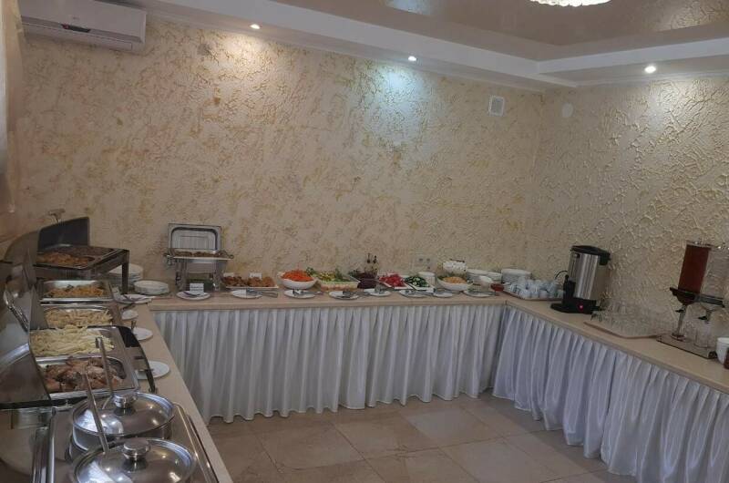 Отель «Золотой»