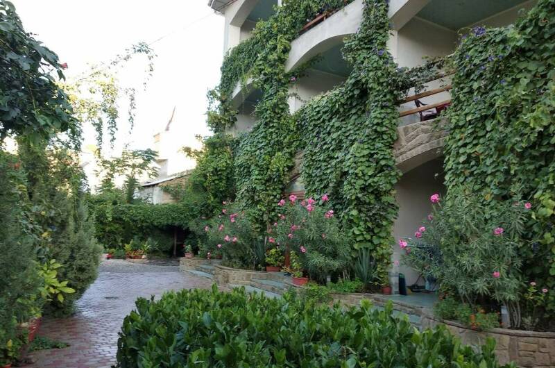 Гостевой дом «Бунгало у Романа»