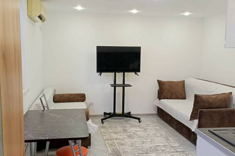 Студия под ключ в частном доме