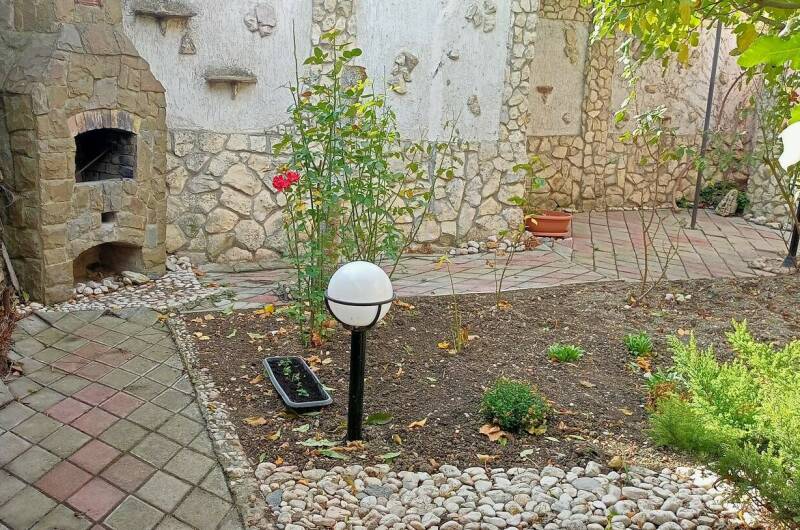 Студия под ключ в частном доме