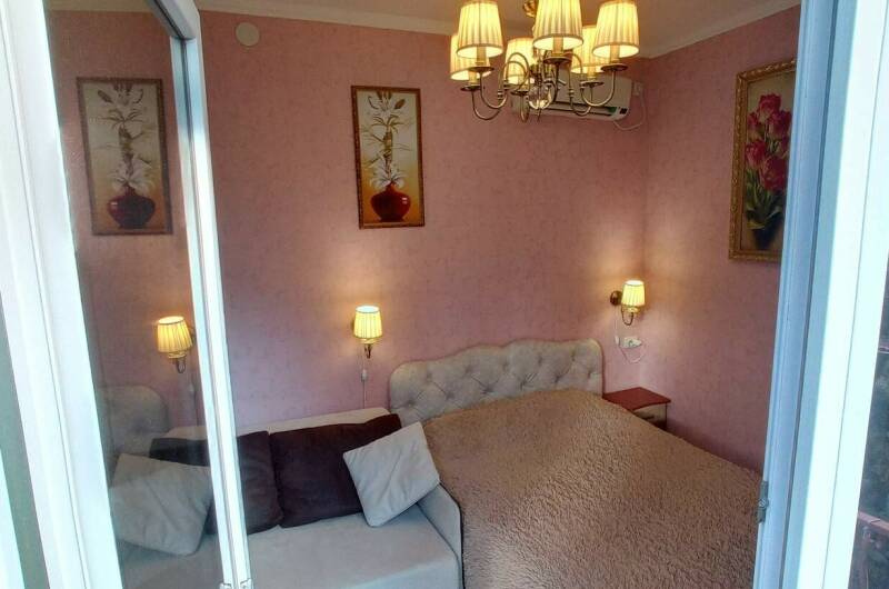 Квартира у дворца «Алупка-Роза 3»