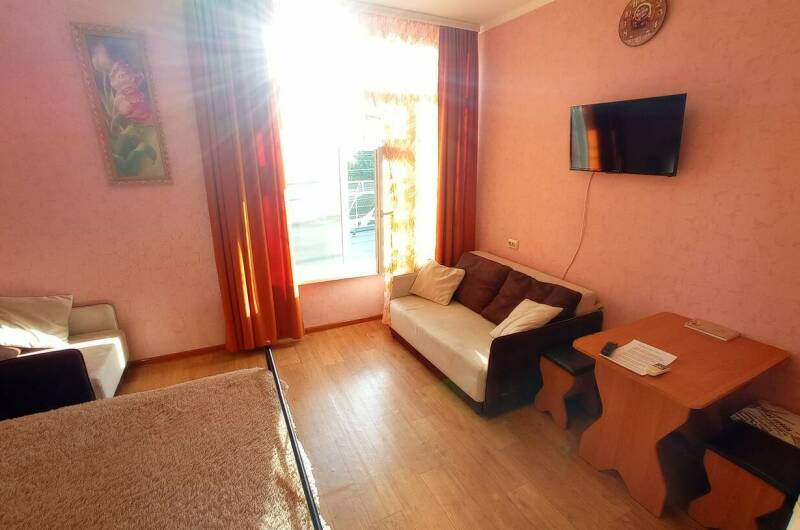 Квартира у дворца «Алупка-Роза 2»