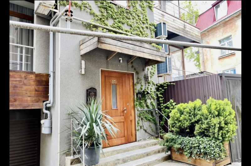 Апартамент-студия