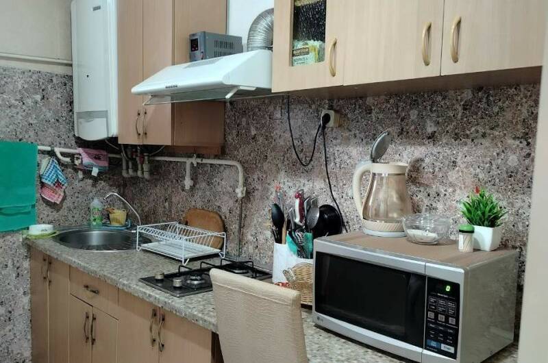 Однокомнатная квартира с двором и парковкой