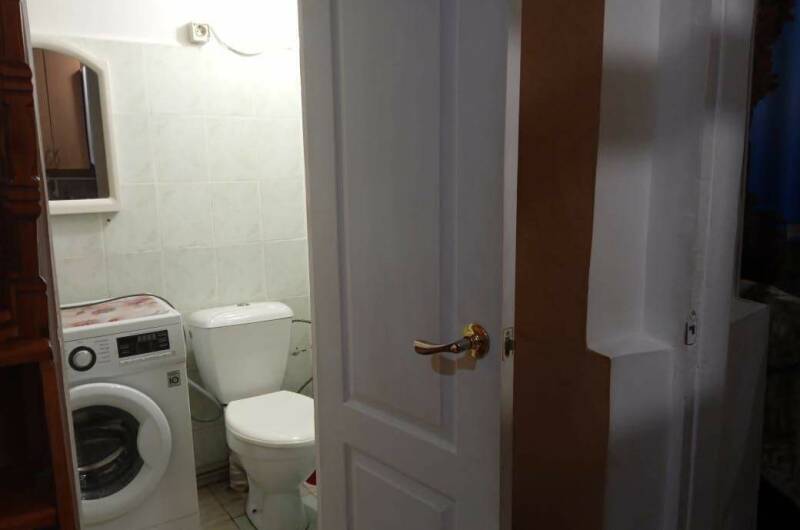 Однокомнатная квартира с двором и парковкой