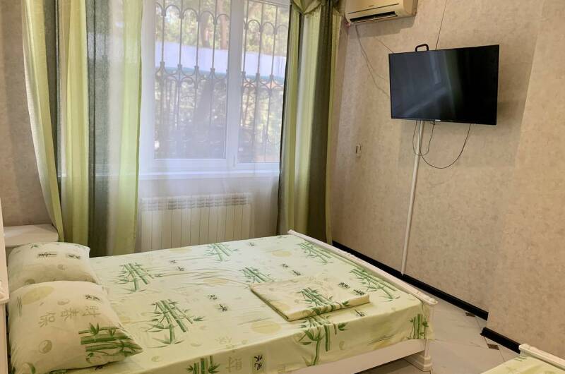 Студия рядом с набережной Ялты