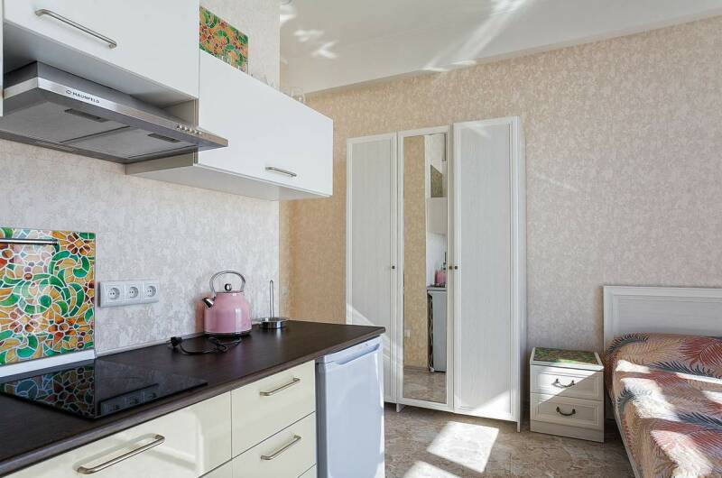 Супервидовая студия напротив санатория им. Боброва