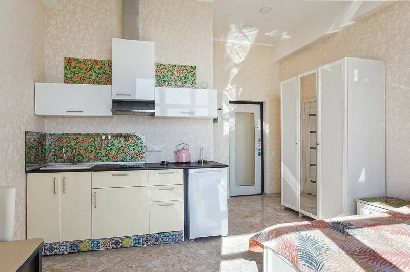 Супервидовая студия напротив санатория им. Боброва